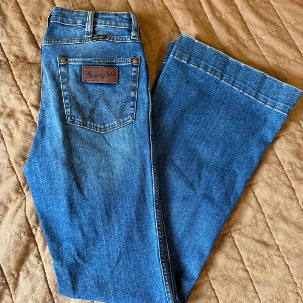 Wrangler Trouser Boot Jeans